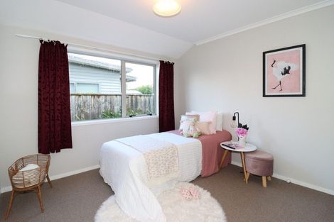 Photo of property in 29 Armstrong Avenue, Carterton, 5713