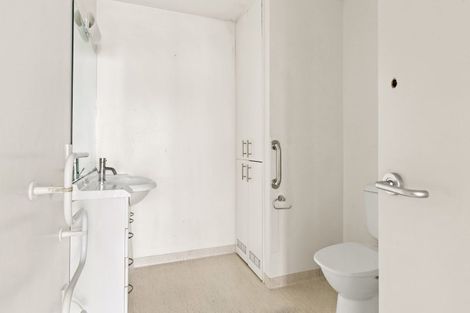 Photo of property in Gilmer Terrace Car Park, 407/9 Gilmer Terrace, Wellington Central, Wellington, 6011