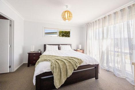 Photo of property in 2 Aparima Place, Awatoto, Napier, 4110