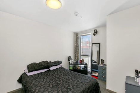 Photo of property in Dual Apartments, 403/142u Vivian Street, Te Aro, Wellington, 6011