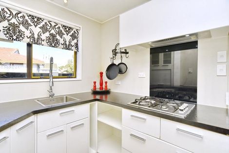 Photo of property in 17 Castile Place, Belfast, Christchurch, 8051