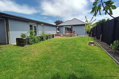 Photo of property in 7 Newhaven Street, Burwood, Christchurch, 8083
