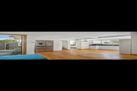 Photo of property in 16 Alexander Road, Raumati Beach, Paraparaumu, 5032