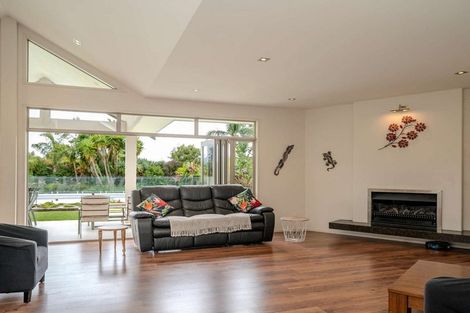 Photo of property in 45 Waitotara Drive, Waipapa, 0230
