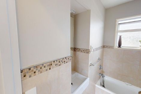 Photo of property in 21 Meadowbrook Drive, Cloverlea, Palmerston North, 4412