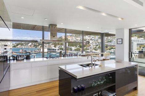 Photo of property in Clyde Quay Wharf, 8u5a Clyde Quay Wharf, Te Aro, Wellington, 6011