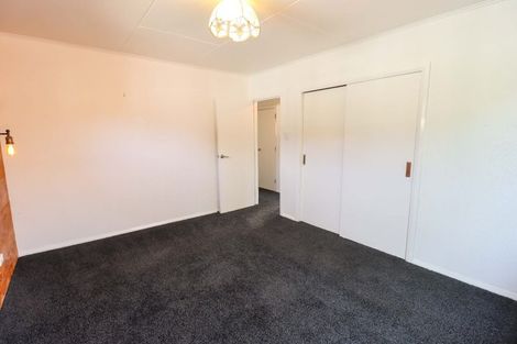 Photo of property in 5 Woodstock Place, Hokowhitu, Palmerston North, 4410