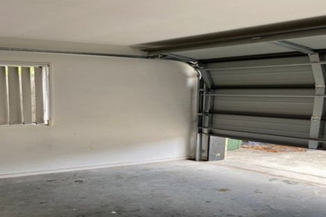 Photo of property in 79a Stanley Road, Glenfield, Auckland, 0629