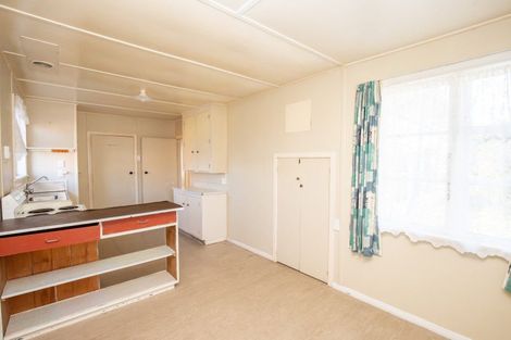 Photo of property in 11 Hayward Road, Ngatea, 3503