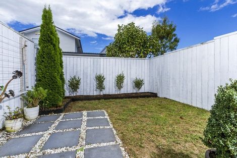 Photo of property in 11 Spotted Dove Road, Hobsonville, Auckland, 0616