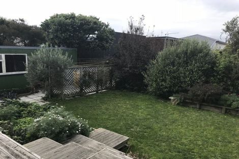 Photo of property in 33 Hall Street, Newtown, Wellington, 6021