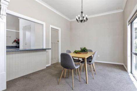 Photo of property in 178 Main Street, Greytown, 5712