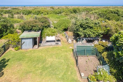 Photo of property in 52 Rapaki Street, Koitiata, Whanganui, 4581