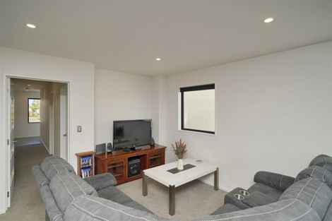 Photo of property in 83 Faringdon Boulevard, Rolleston, 7615