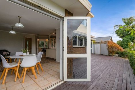 Photo of property in 6 Fantham Street, Hawera, 4610