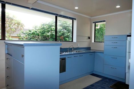 Photo of property in 104 Hillcrest Road, Raumati Beach, Paraparaumu, 5032