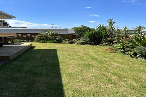 Photo of property in 55 Athenree Road, Athenree, Katikati, 3177