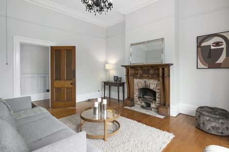 Photo of property in 91 Tomahawk Road, Andersons Bay, Dunedin, 9013