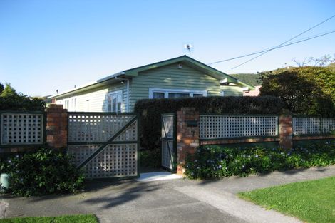 Photo of property in 7 Malone Road, Waterloo, Lower Hutt, 5011
