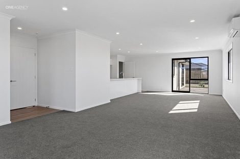 Photo of property in 5 Weaver Street, Woodend, 7691