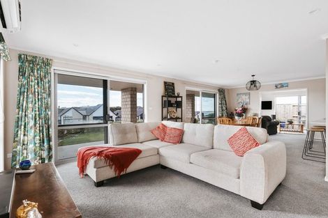 Photo of property in 44 Ridge Drive, Omokoroa, 3114