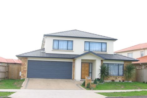 Photo of property in 12 Cyril French Drive, Flat Bush, Auckland, 2016