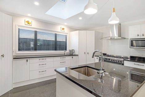 Photo of property in 112a Fitzroy Street, Terrace End, Palmerston North, 4410