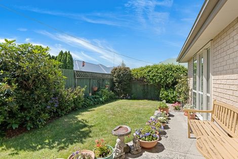 Photo of property in 106 Rolleston Drive, Rolleston, 7614
