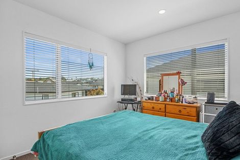 Photo of property in 11 Tee Point, Red Beach, 0932