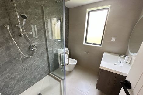 Photo of property in 10 Snuggery Loop, Orewa, 0931