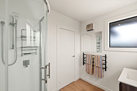 Photo of property in 190 Estuary Road, South New Brighton, Christchurch, 8062