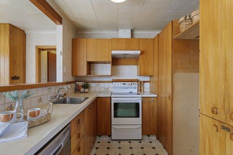 Photo of property in 46 Frensham Crescent, Woolston, Christchurch, 8062