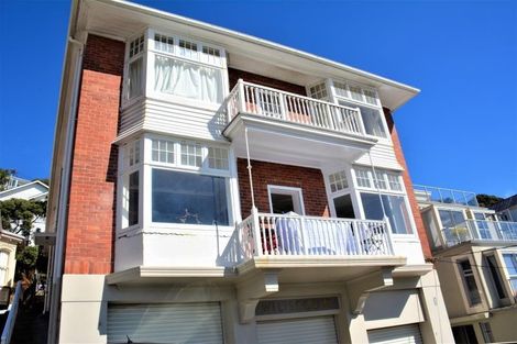 Photo of property in 17u2 Oriental Terrace, Oriental Bay, Wellington, 6011