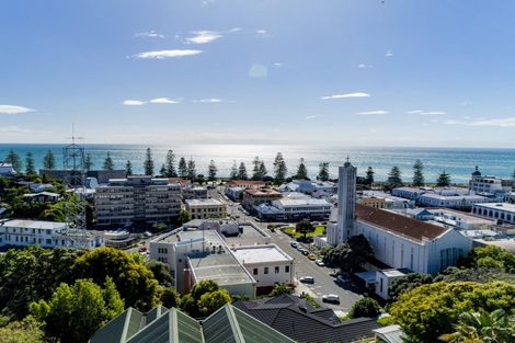 Photo of property in 6 Madeira Road, Bluff Hill, Napier, 4110