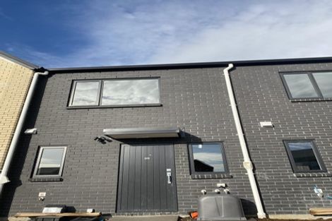 Photo of property in 37/125b Metcalfe Road, Auckland, 0612