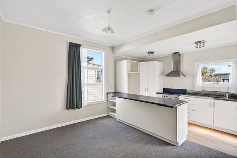 Photo of property in 214 Whitaker Street, Whataupoko, Gisborne, 4010