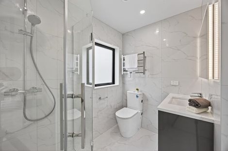 Photo of property in 2 Ballyalton Crescent, Flat Bush, 2019