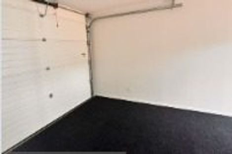 Photo of property in 24e Gladys Avenue, Glenfield, Auckland, 0629