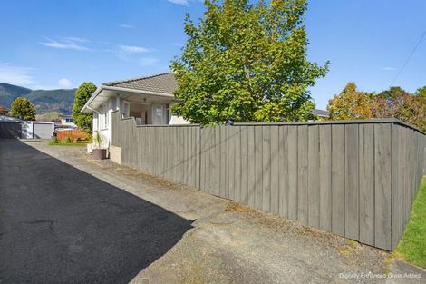 Photo of property in 1/50 Manson Avenue, Stoke, Nelson, 7011