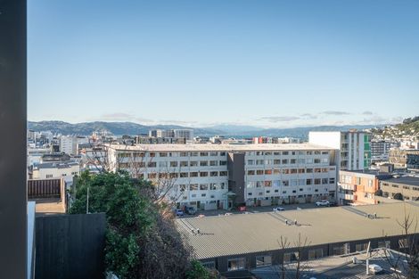 Photo of property in 27c Thompson Street, Mount Cook, Wellington, 6011