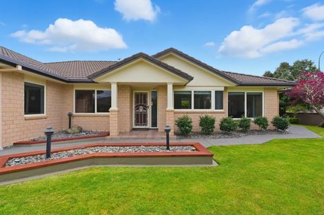 Photo of property in 2 Aranui Drive, Papamoa Beach, Papamoa, 3118
