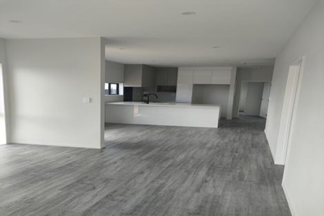 Photo of property in 12 Taupata Lane, Helensville, 0800