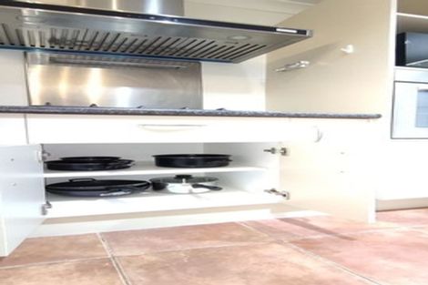 Photo of property in 4 Comber Place, Johnsonville, Wellington, 6037