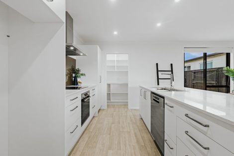 Photo of property in 21 Kuihi Street, Poike, Tauranga, 3112
