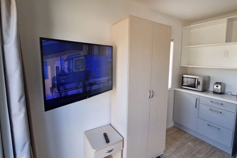 Photo of property in 2/42a Carruth Road, Papatoetoe, Auckland, 2025