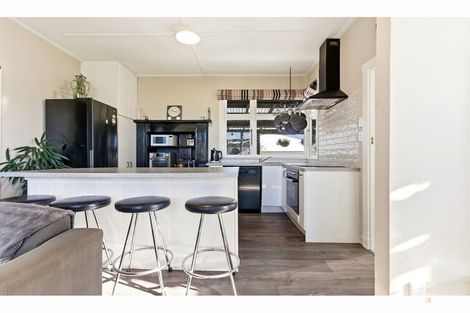 Photo of property in 59 Studholme Street, Temuka, 7920
