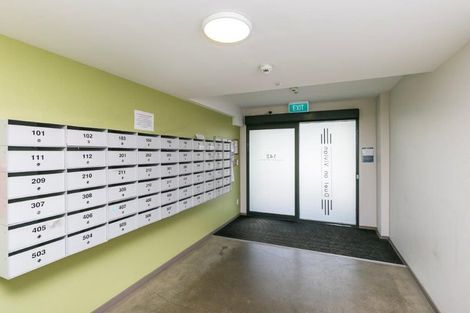 Photo of property in Dual Apartments, 403/142u Vivian Street, Te Aro, Wellington, 6011