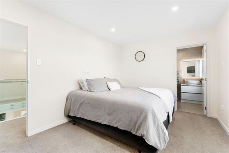 Photo of property in 9 Kahu Close, Orewa, 0931