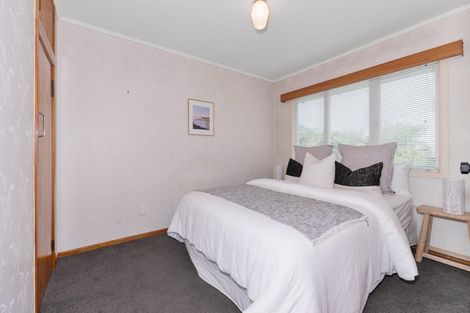Photo of property in 23a Hereford Street, Te Atatu Peninsula, Auckland, 0610
