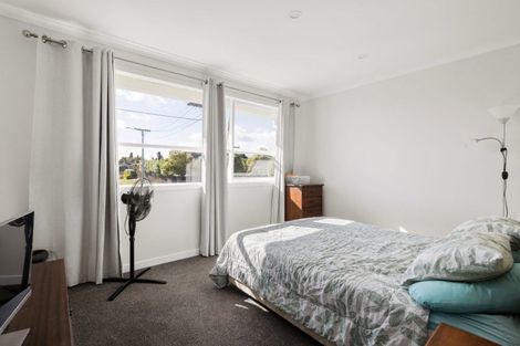 Photo of property in 19 Dalesford Street, Silverdale, Hamilton, 3216